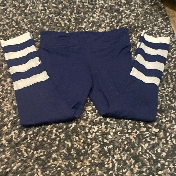 Young & Reckless Yoga Pants Blue and White Size Small See Pics - Picture 2 of 7
